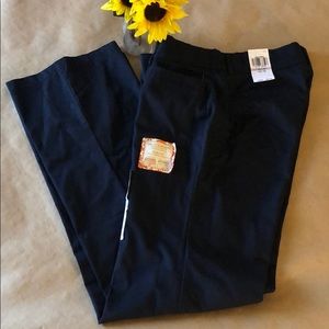 Docker’s Truly Slimming Navy Metro Trouser